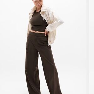 Athleta Pinnacle High Rise Trouser NWT (size 8 Tall)